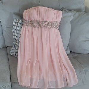 Beautiful Formal Dress🌸
